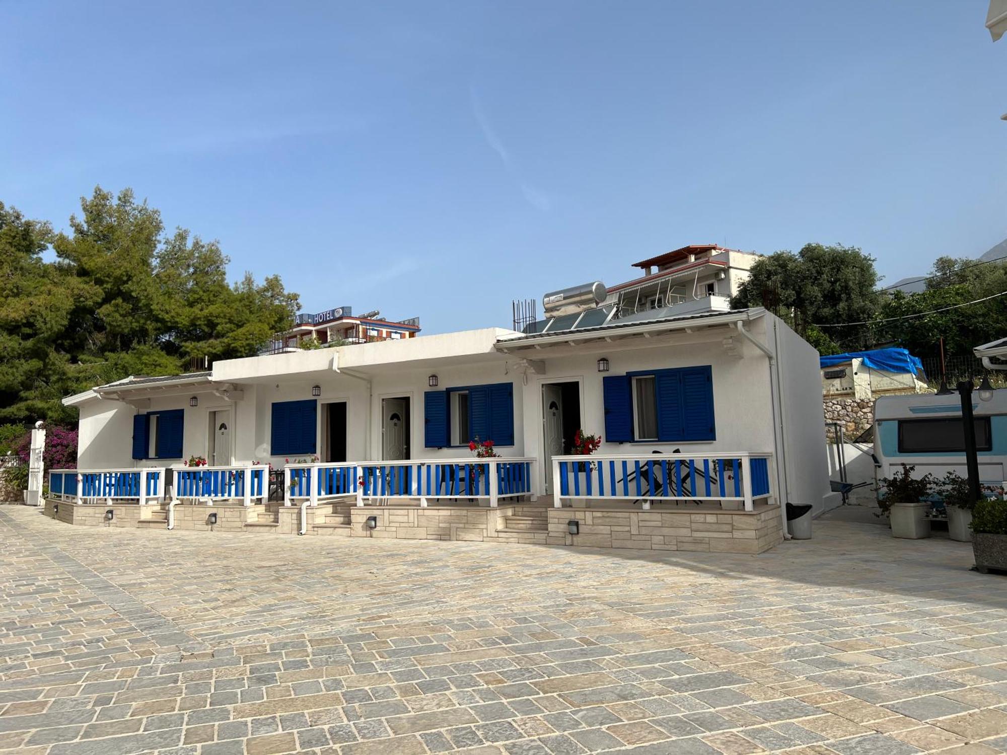 Sofo Hotel Dhërmi Buitenkant foto
