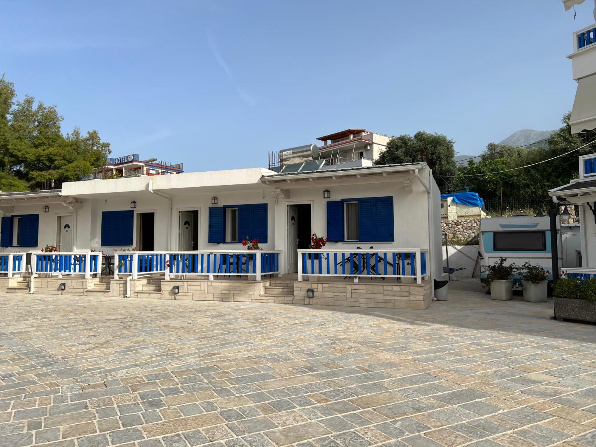 Sofo Hotel Dhërmi Buitenkant foto