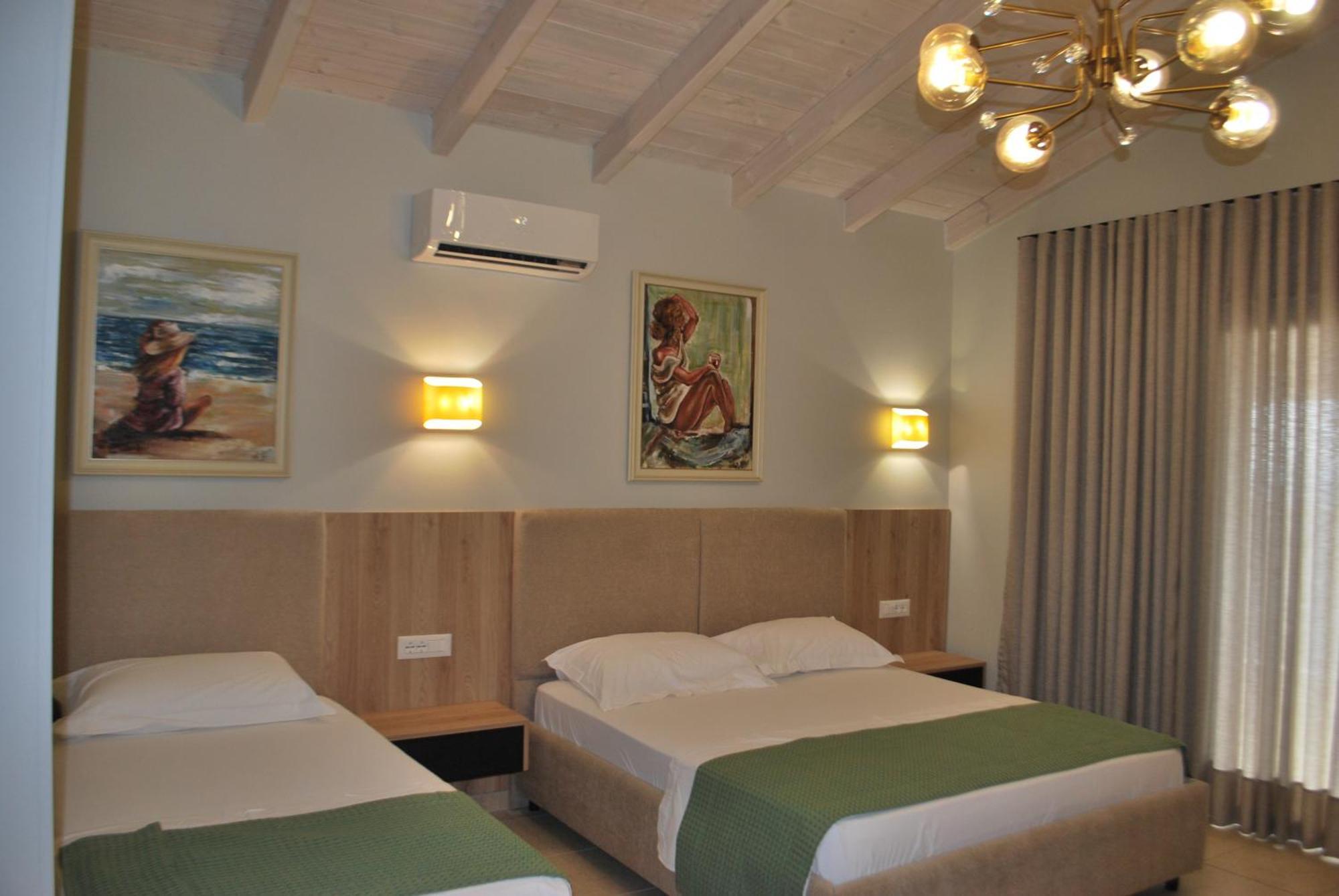Sofo Hotel Dhërmi Buitenkant foto
