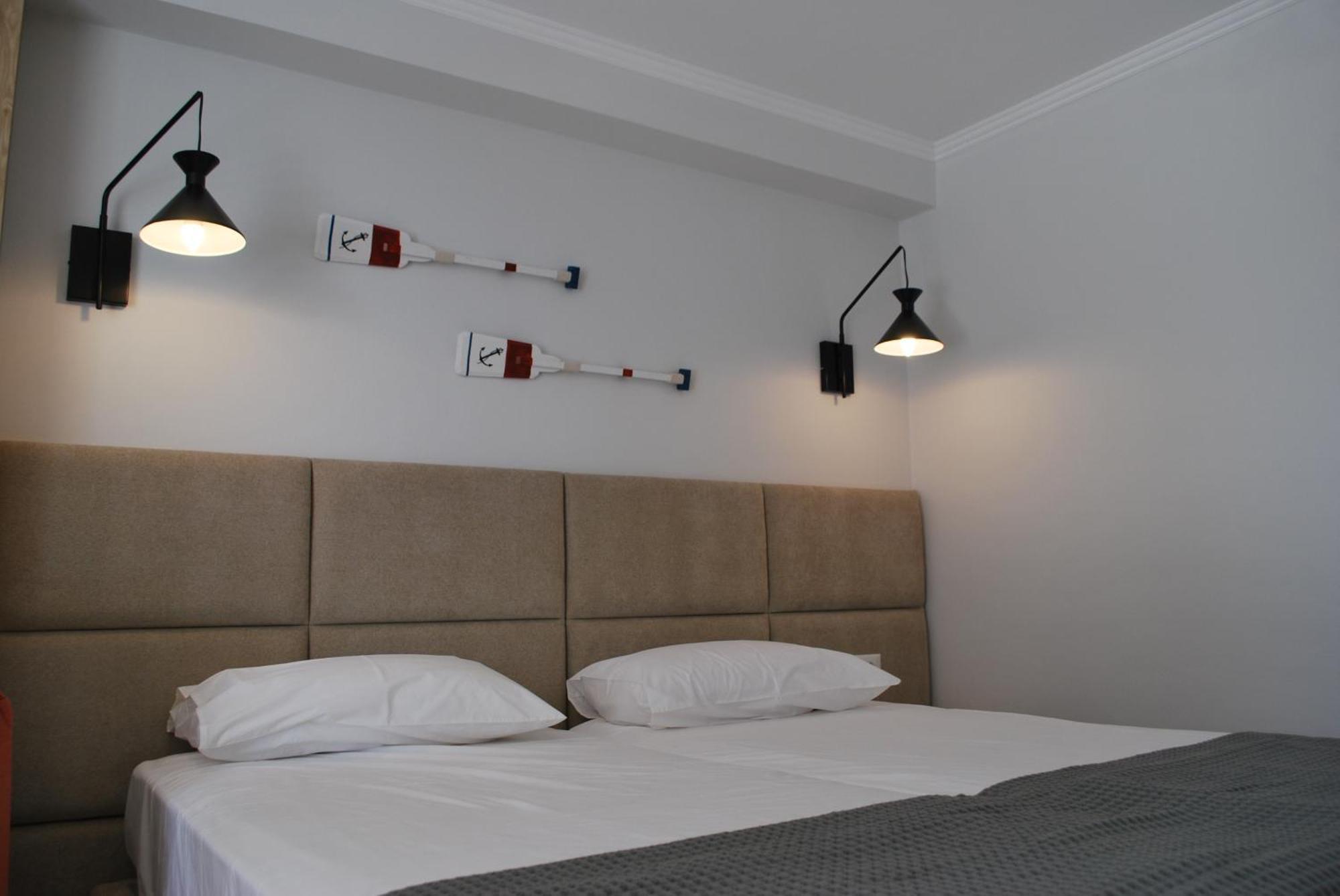 Sofo Hotel Dhërmi Buitenkant foto