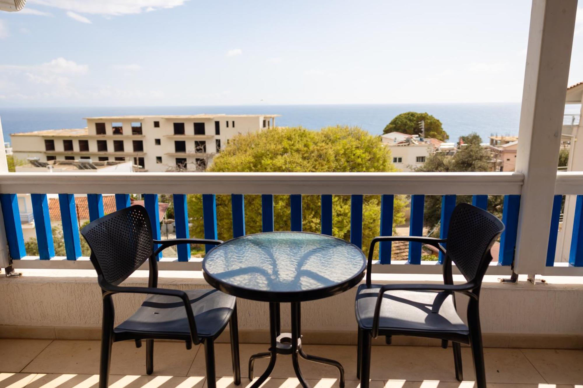 Sofo Hotel Dhërmi Buitenkant foto