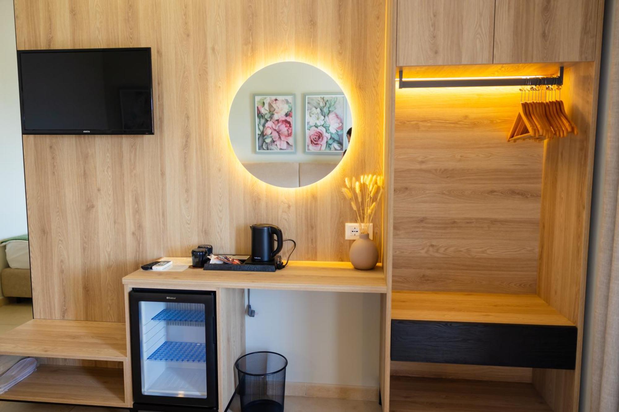 Sofo Hotel Dhërmi Buitenkant foto